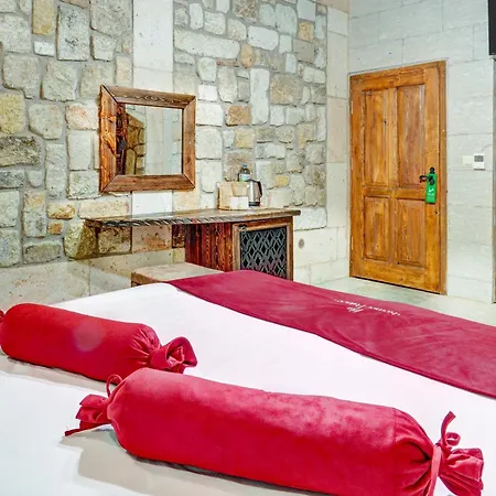 Cappadocia Kemer Palace Bed and Breakfast 3*