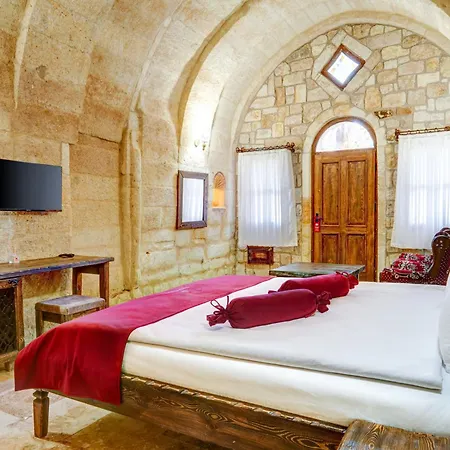 Cappadocia Kemer Palace אורגופ